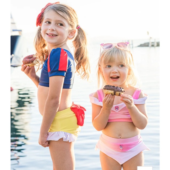 NWT Disney Snow White Swimsuit 5/6 Cutest swimsuit ever! - Picture 3 of 5
